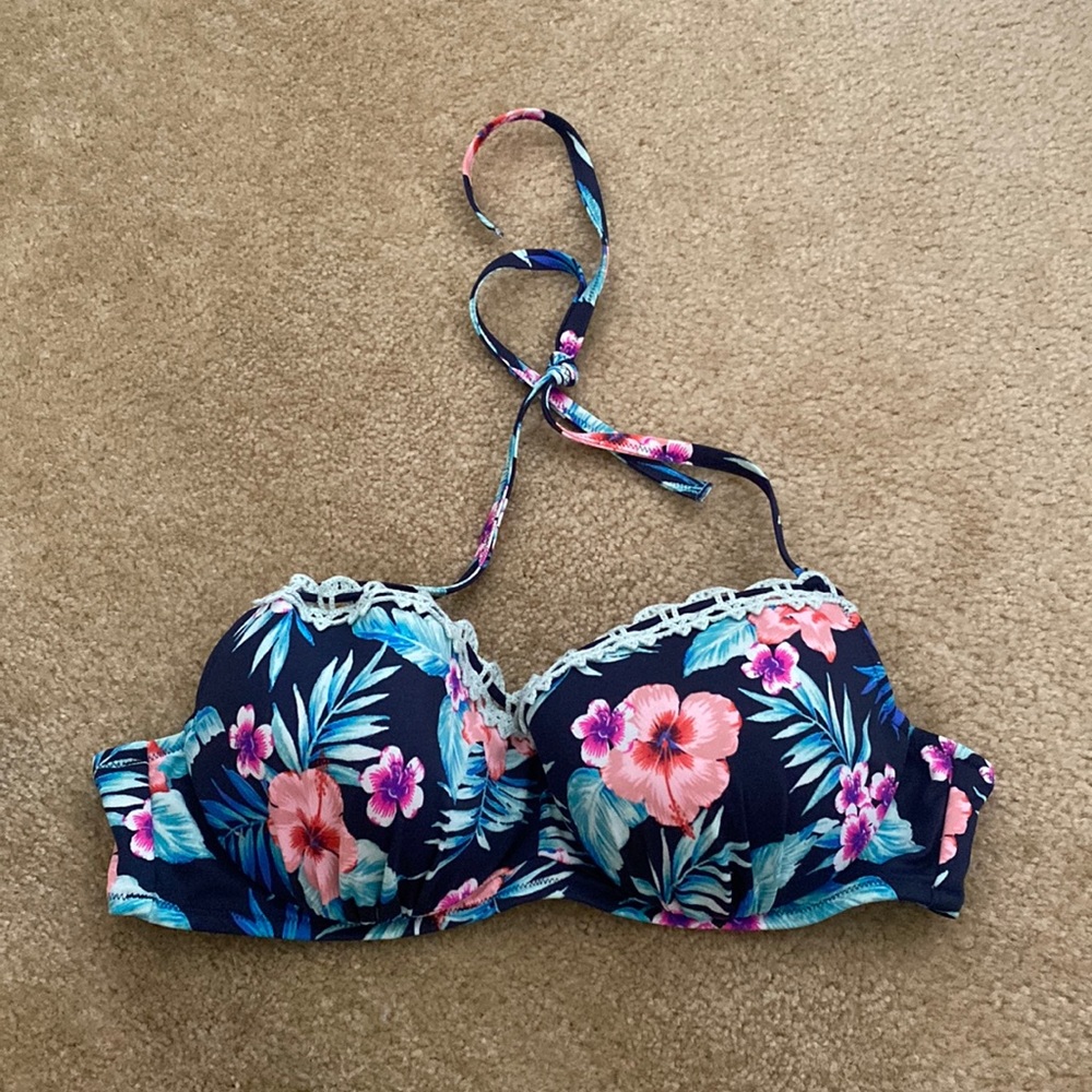 Shade & Shore Tropical floral bikini halter top